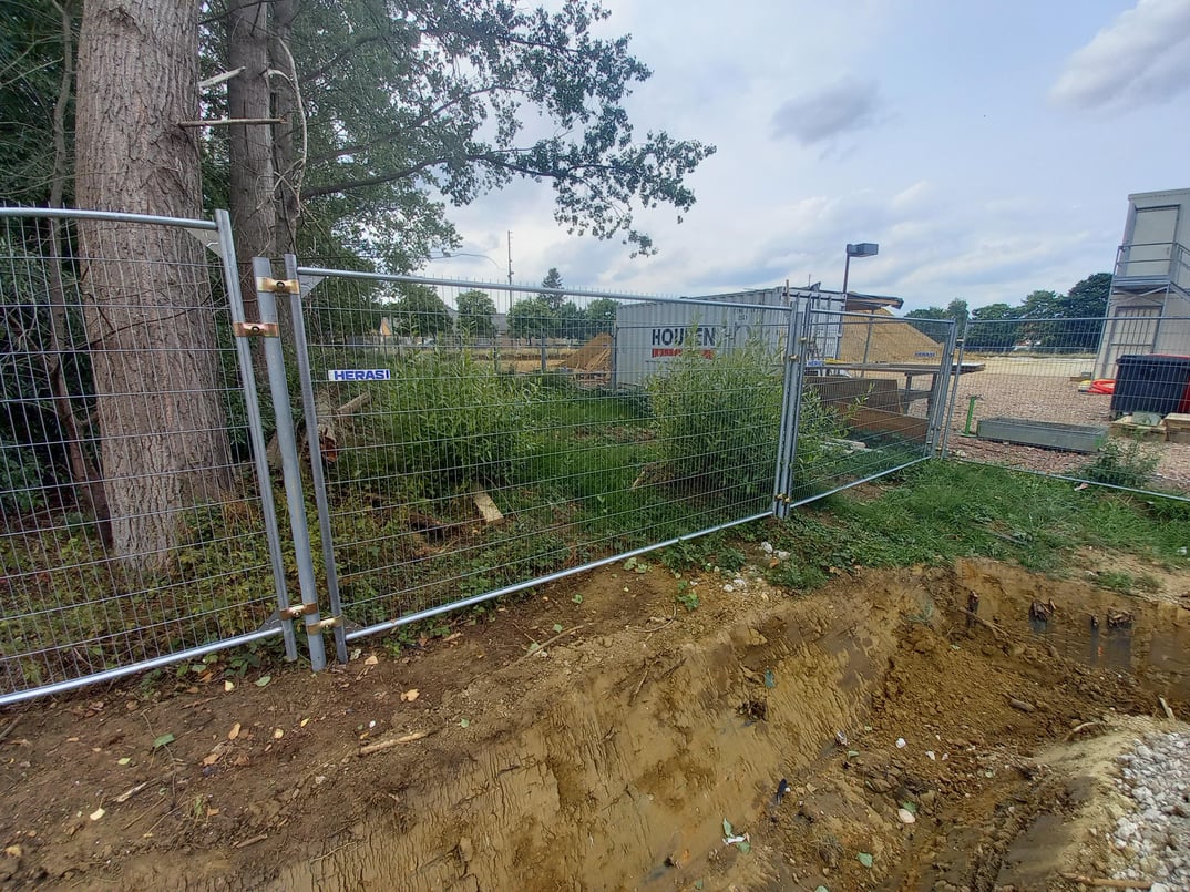 Heras clôtures de chantier pour Houben